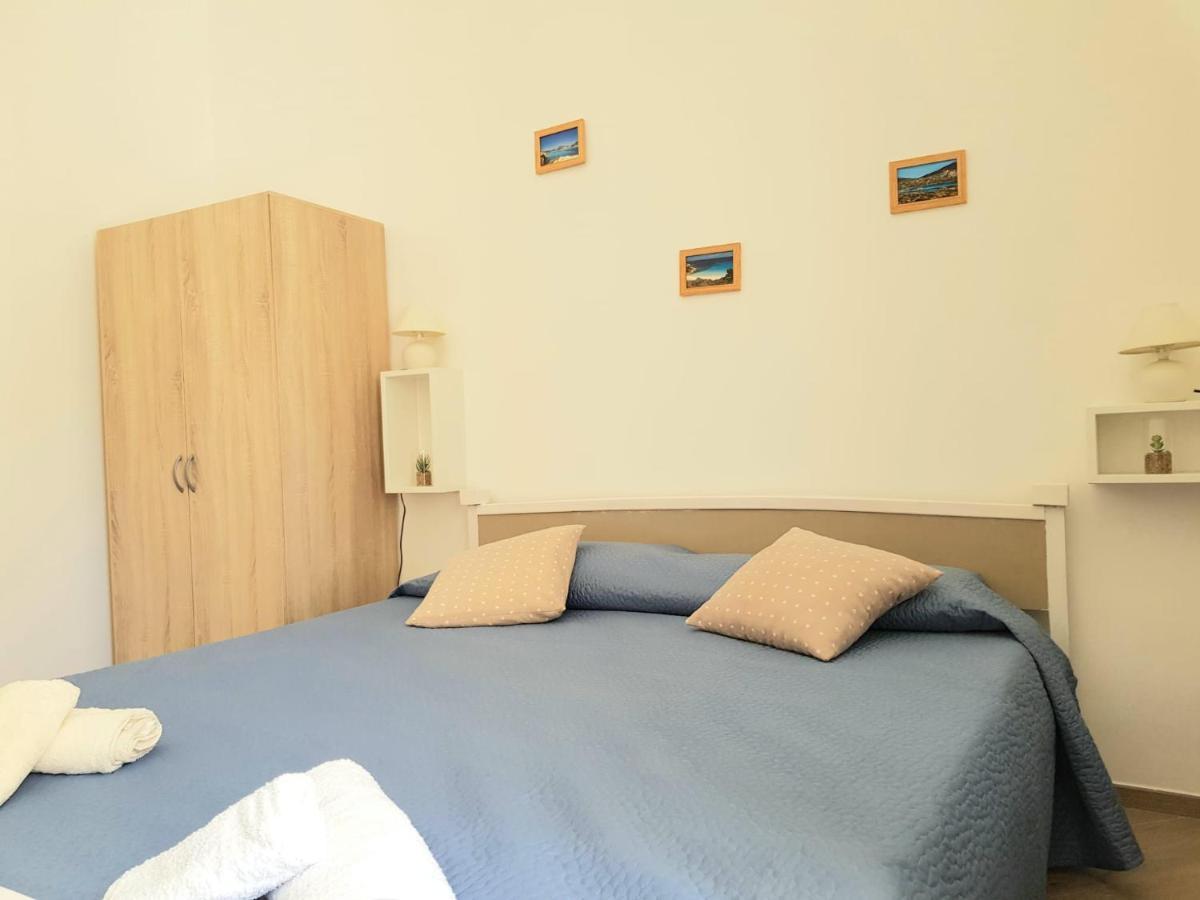 Casa Di Giu Bed & Breakfast Porto Torres Dış mekan fotoğraf