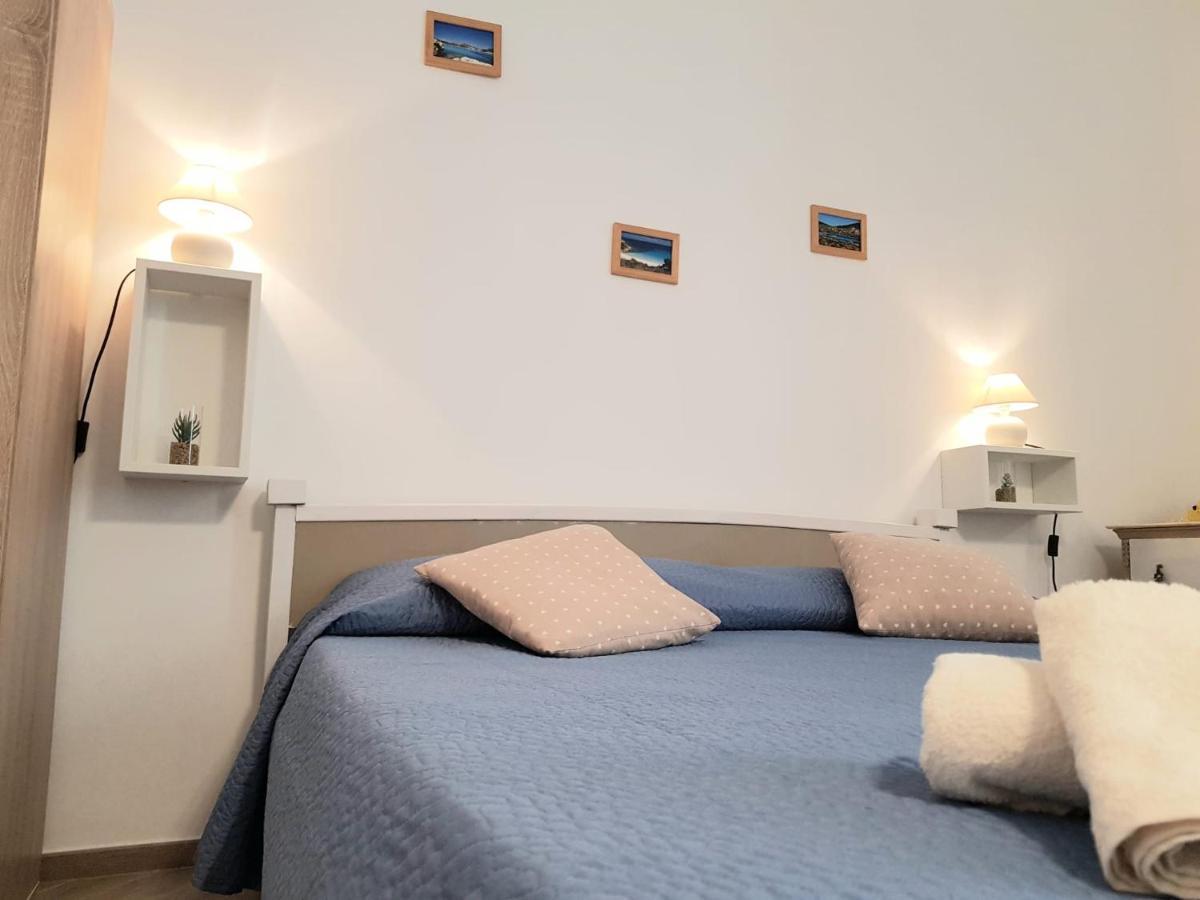 Casa Di Giu Bed & Breakfast Porto Torres Dış mekan fotoğraf